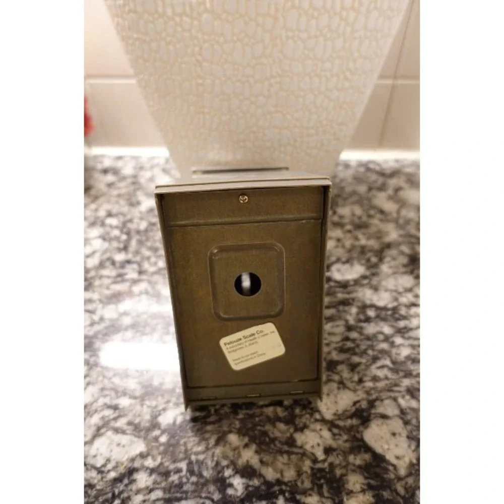 Pelouze Scale Co. Postal Shipping Scale 2 lb Capacity Office‎ Scale